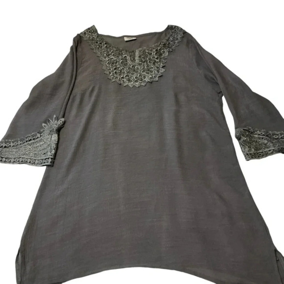 Mad Style Lace Embellished Gray Tunic, Large - Picture 3 of 9